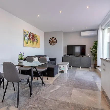 Apartment Center Deluxe Sky View By Valcambre Seville